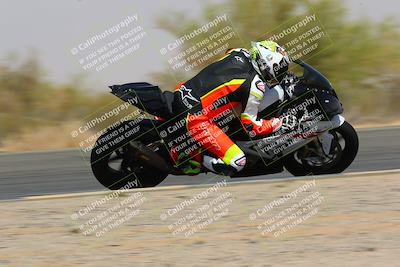 media/Mar-28-2022-Superbike Trackdays (Mon) [[b8603d0f67]]/Open Track Time/Turn 3 Inside/